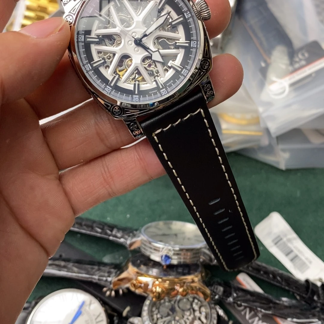 孤品闪电购手表一个