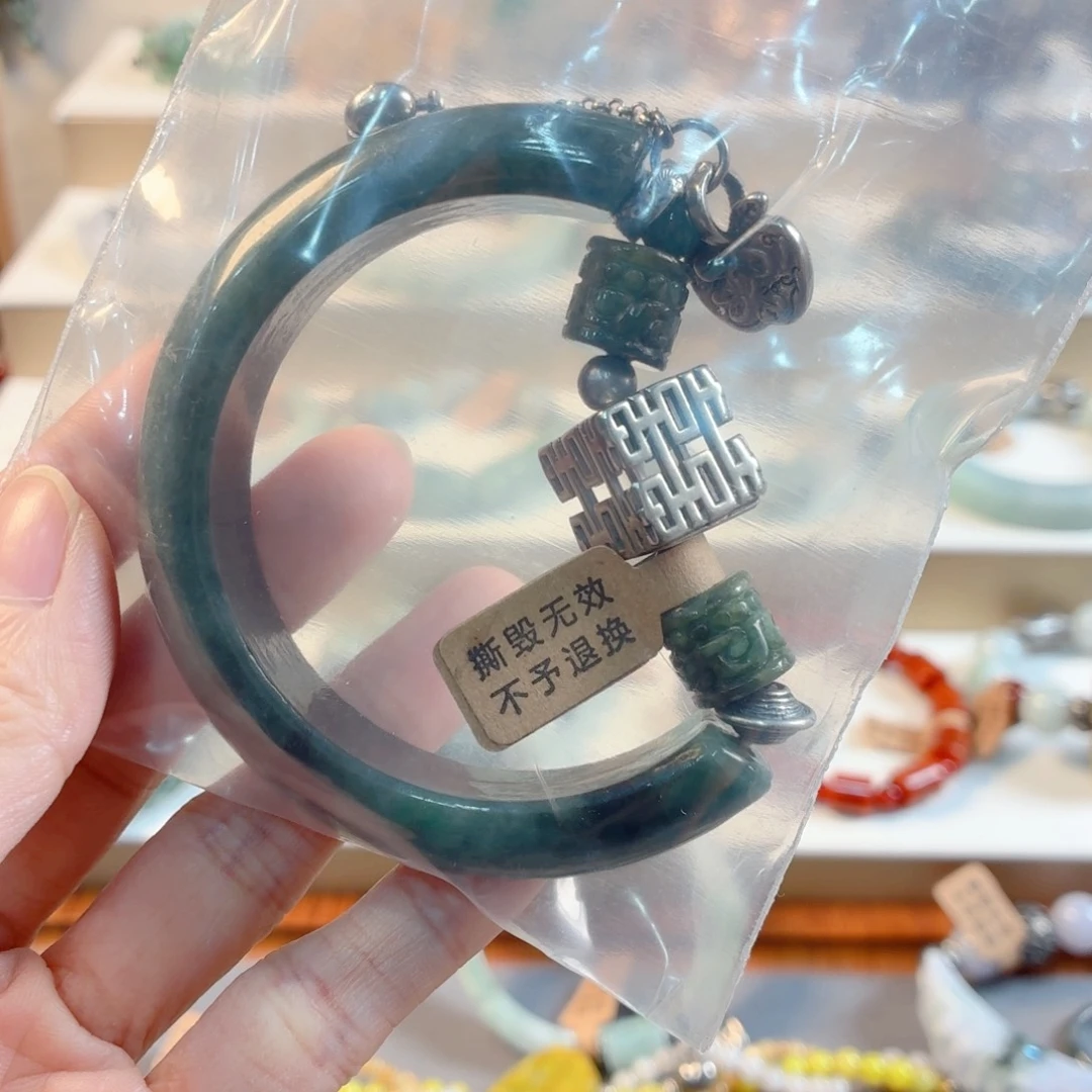 未镶嵌手链翡翠手串