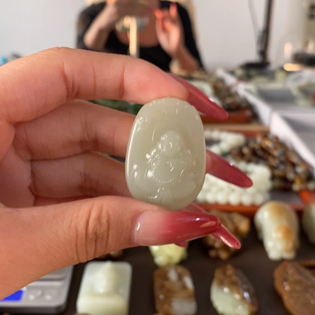 和田玉（糖玉）未镶嵌颈饰