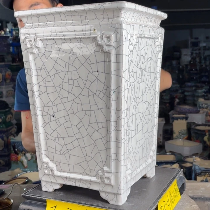 一风堂石湾花盆 内21高41小色点微瑕