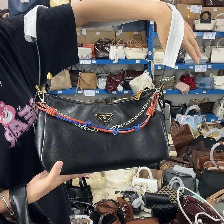 猪剖层皮革179健健康康平平安安