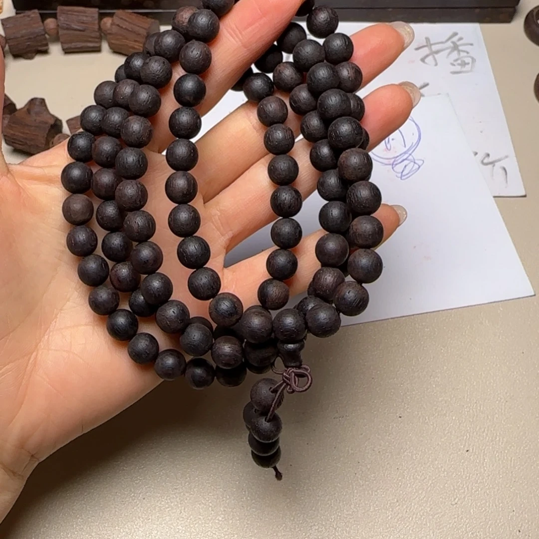 藤类降真香紫油圆珠0.8*108多圈手串
