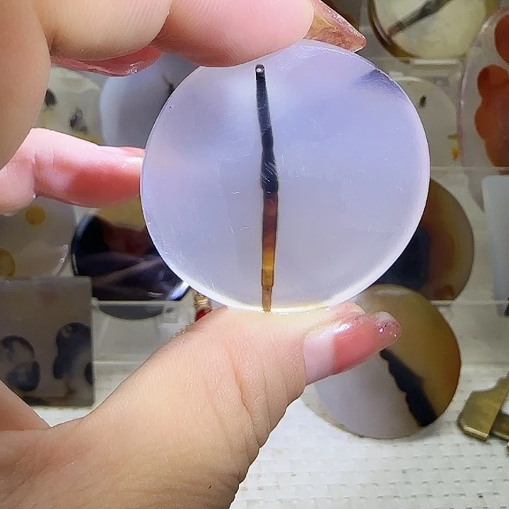 玛瑙/玉髓未镶嵌珠宝奇石