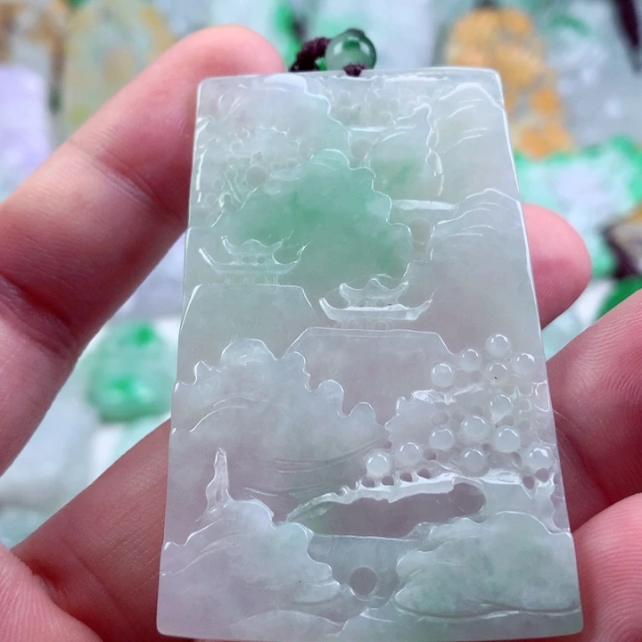 吊坠(不含链)未镶嵌翡翠