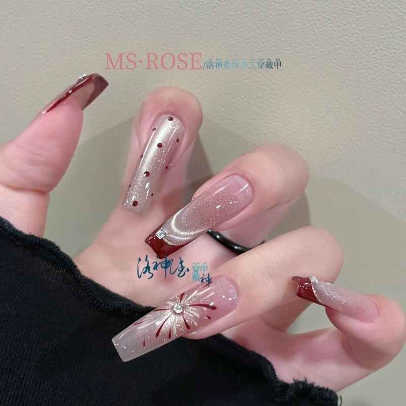 2025娘子纯手工高级穿戴可拆卸美甲爆闪气质猫眼韩系显白富贵新款