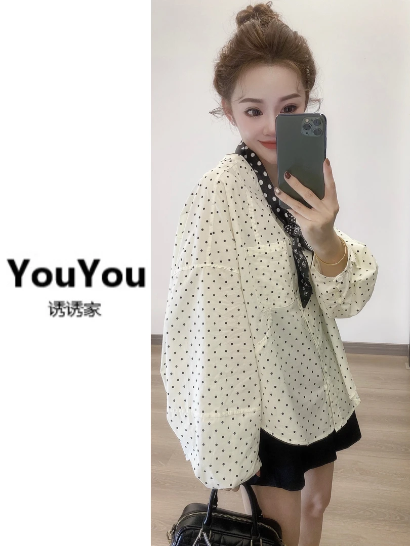 韩版圆领波点长袖衬衫（不含领结）