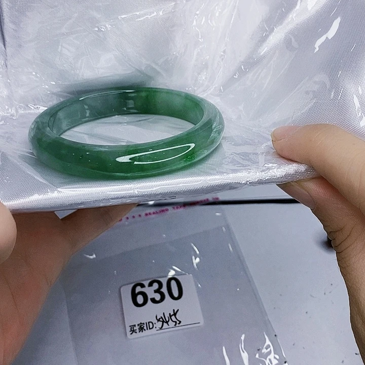 翡翠未镶嵌手镯一图一物实物为准