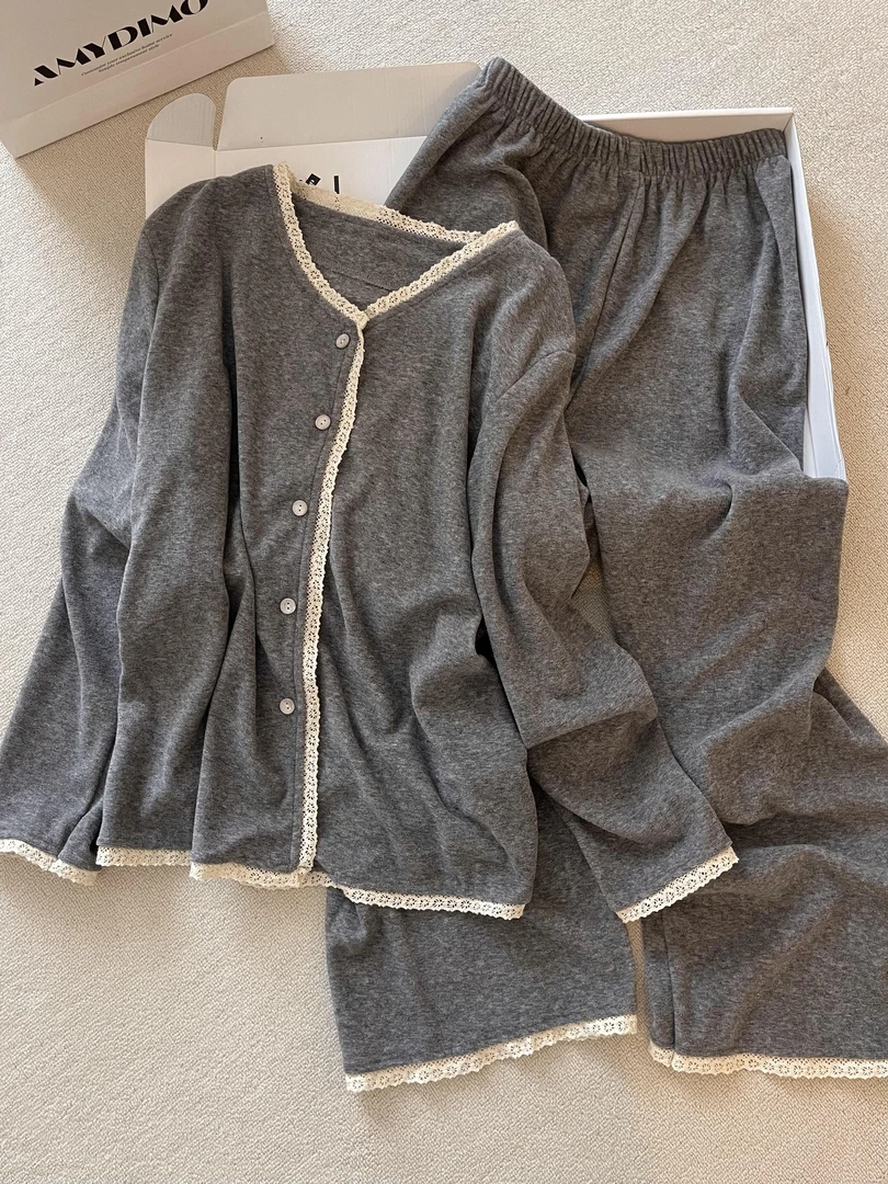 少女简约花边加厚德绒睡衣女冬季新款亲肤舒适长袖长裤家居服套装