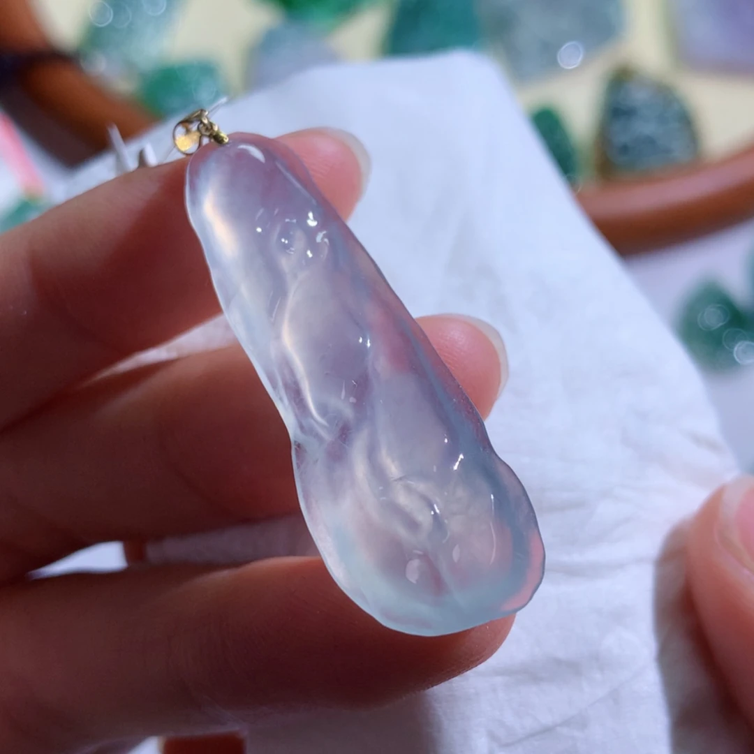 【闪购商品】翡翠吊坠(不含链)未镶嵌 2689