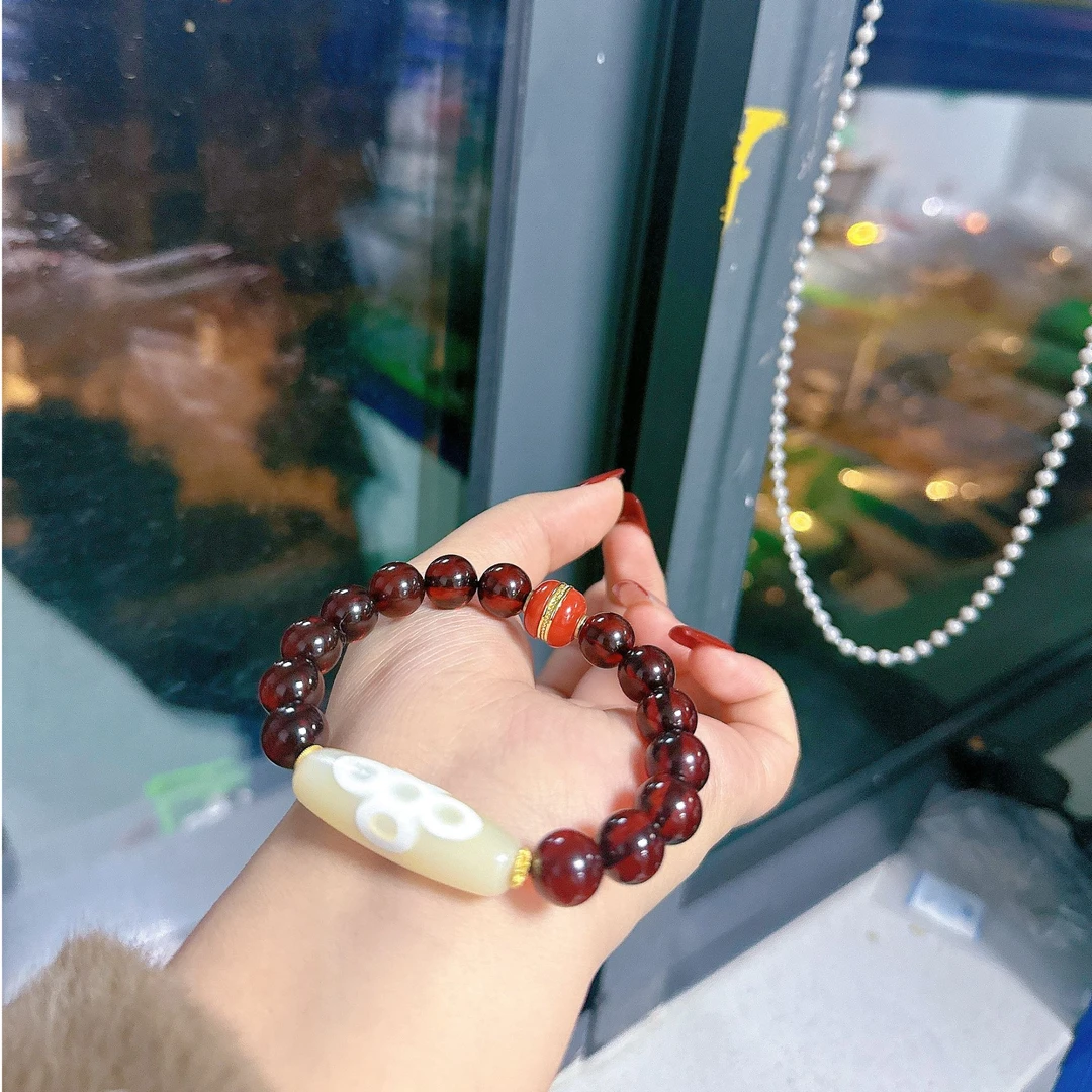 【莹莹专属】天然珠宝闪电五眼手串M3782
