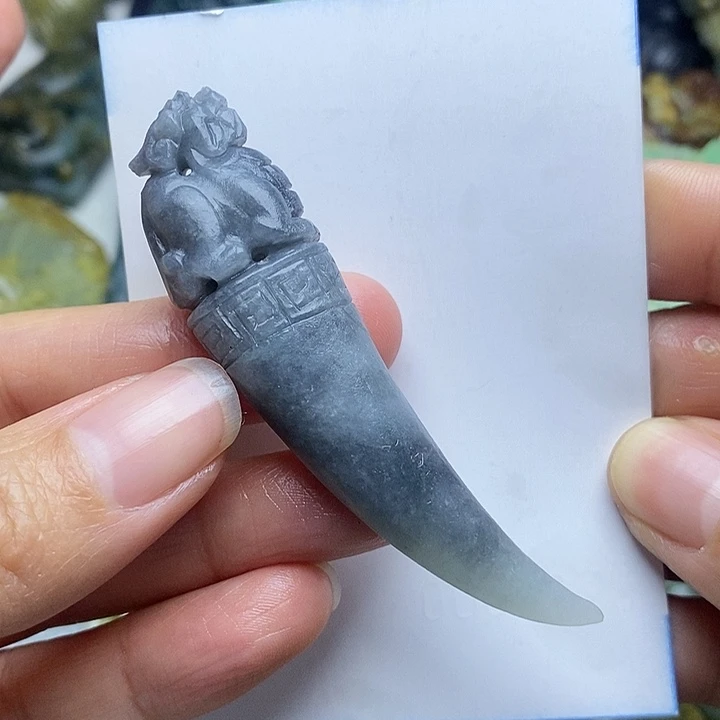 定制翡翠未镶嵌毛货