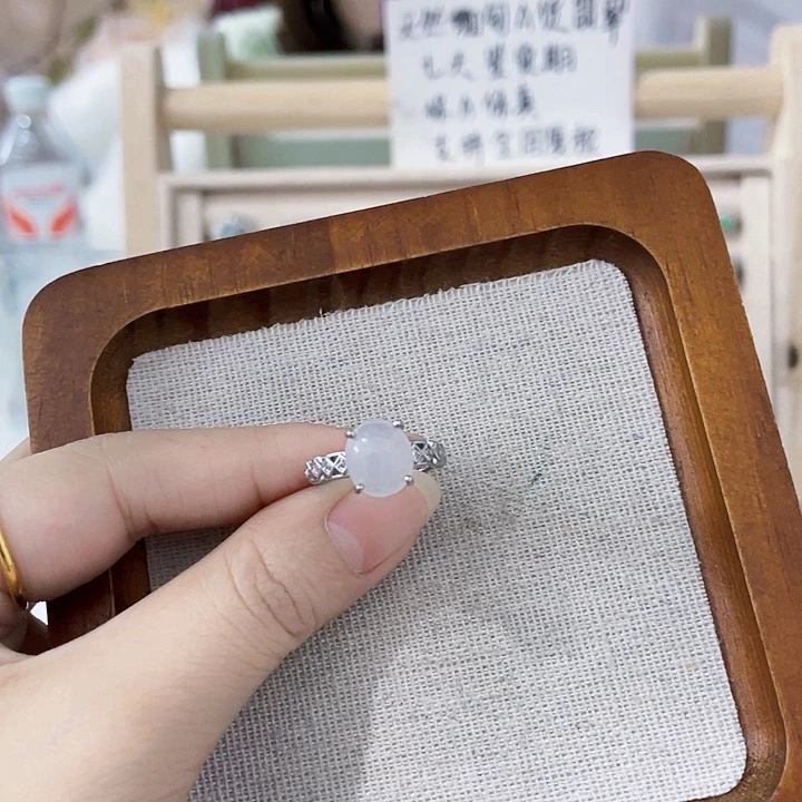 翡翠未镶嵌颈饰天然翡翠Ａ货