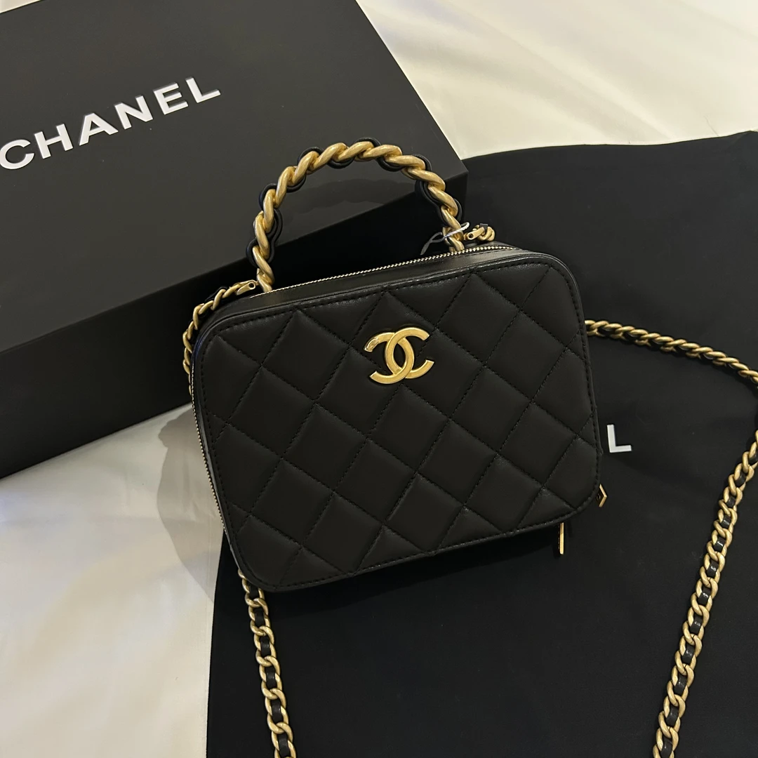 99新 Chanel/香奈儿 多多奢品/香奈儿22a手工坊盒子包/98新包展