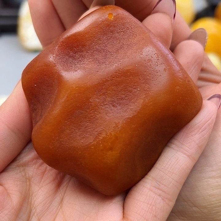 拉***仙蜜蜡未镶嵌珠宝奇石