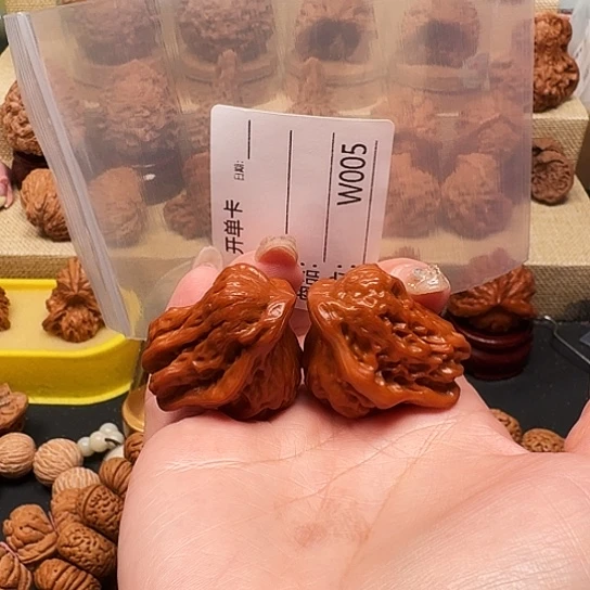 萍***逢文玩核桃吊坠文玩核桃三棱四棱蛇头蛇王