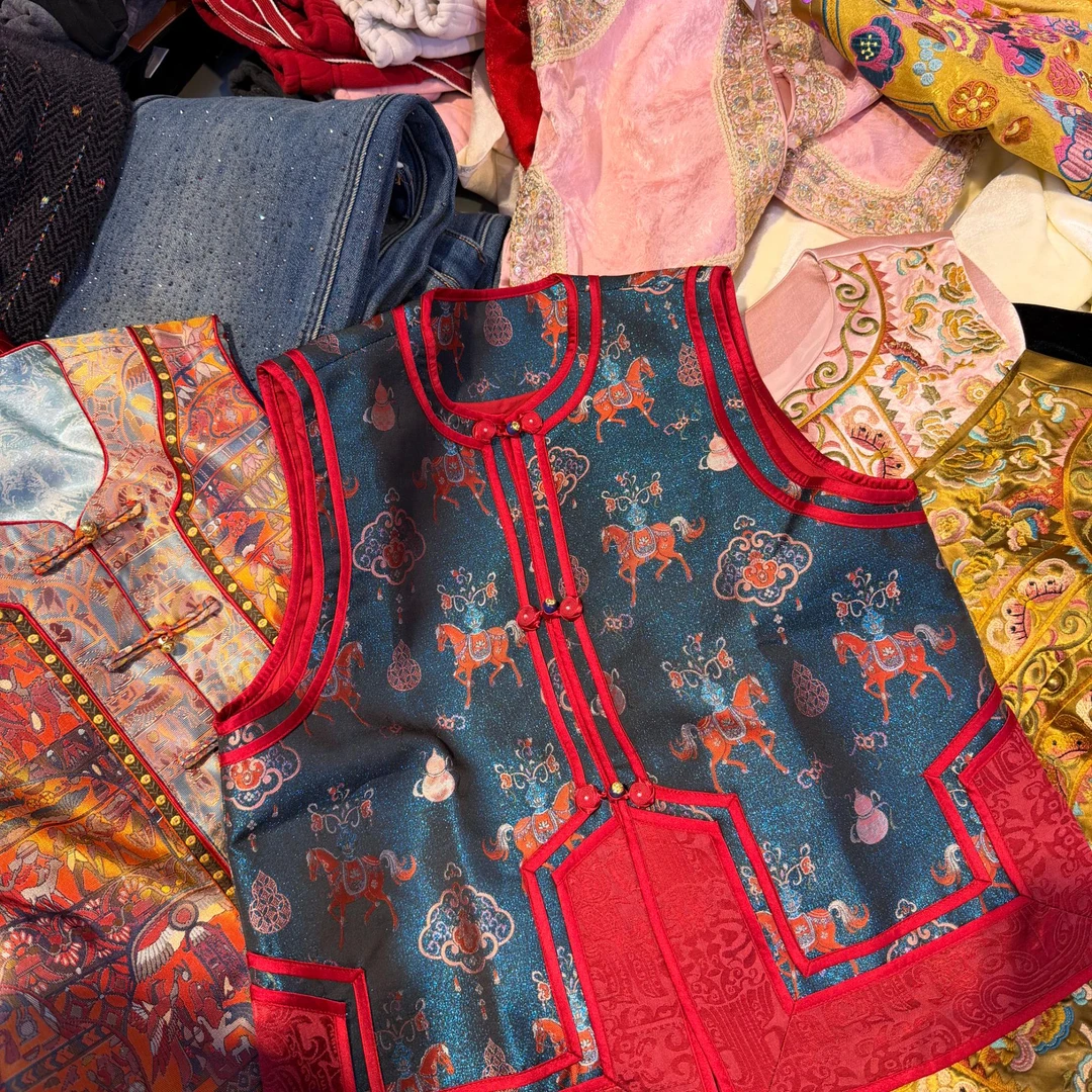 木子静-「平安如意马」气质新中式提花国风马甲-C