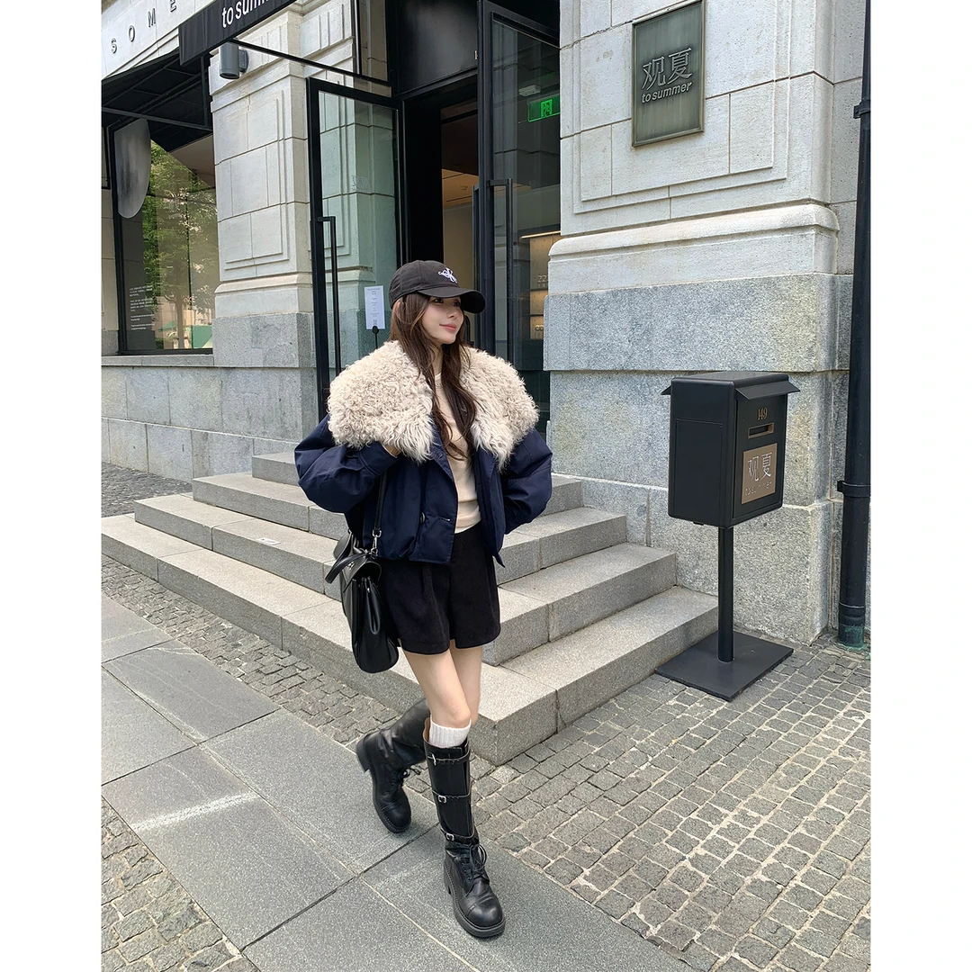 UPFURS超大羊羔毛领鹅绒服羽绒服女短款冬新款圈圈毛派克服332