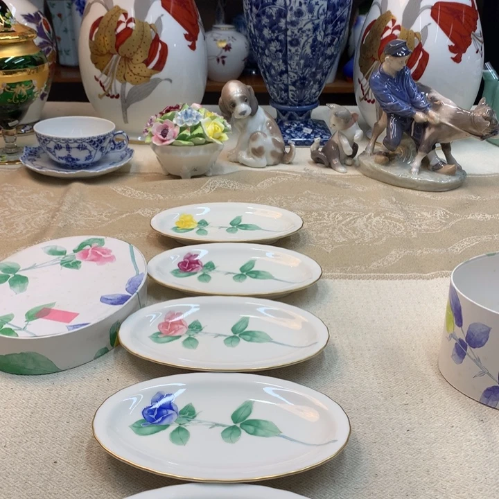 紫砂金瓷阁精品瓷器店