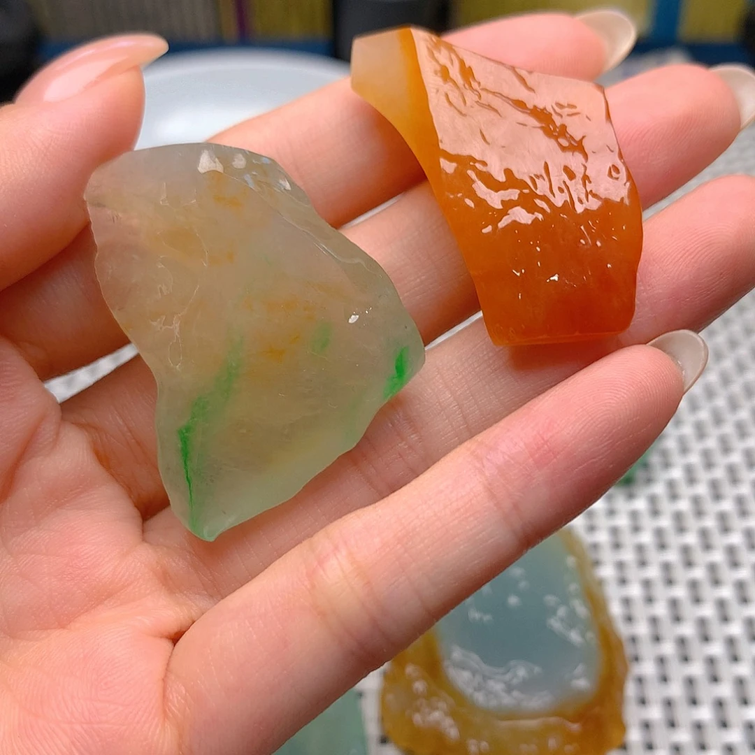 定制翡翠未镶嵌不退不换