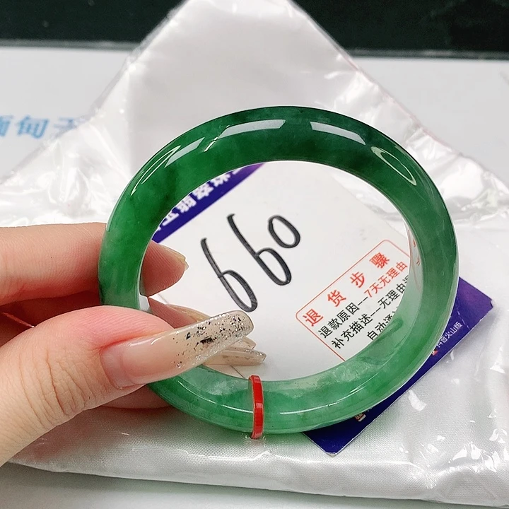 未镶嵌手镯翡翠翡翠手镯
