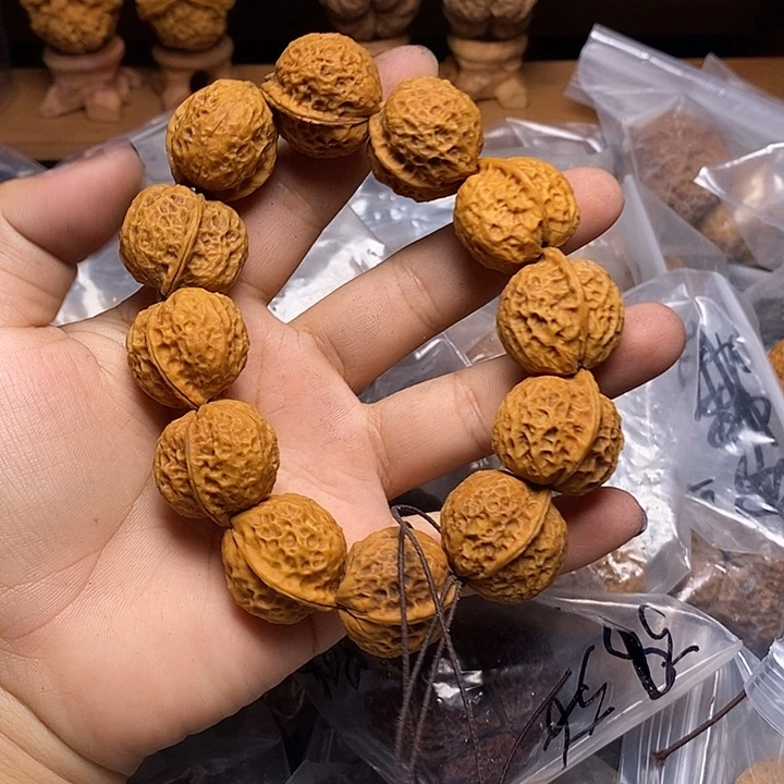 把件文玩核桃云南文玩核桃23mm