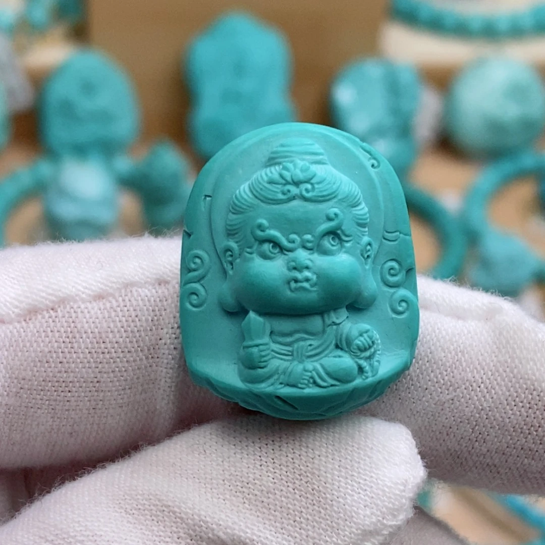 绿松石未镶嵌珠宝奇石