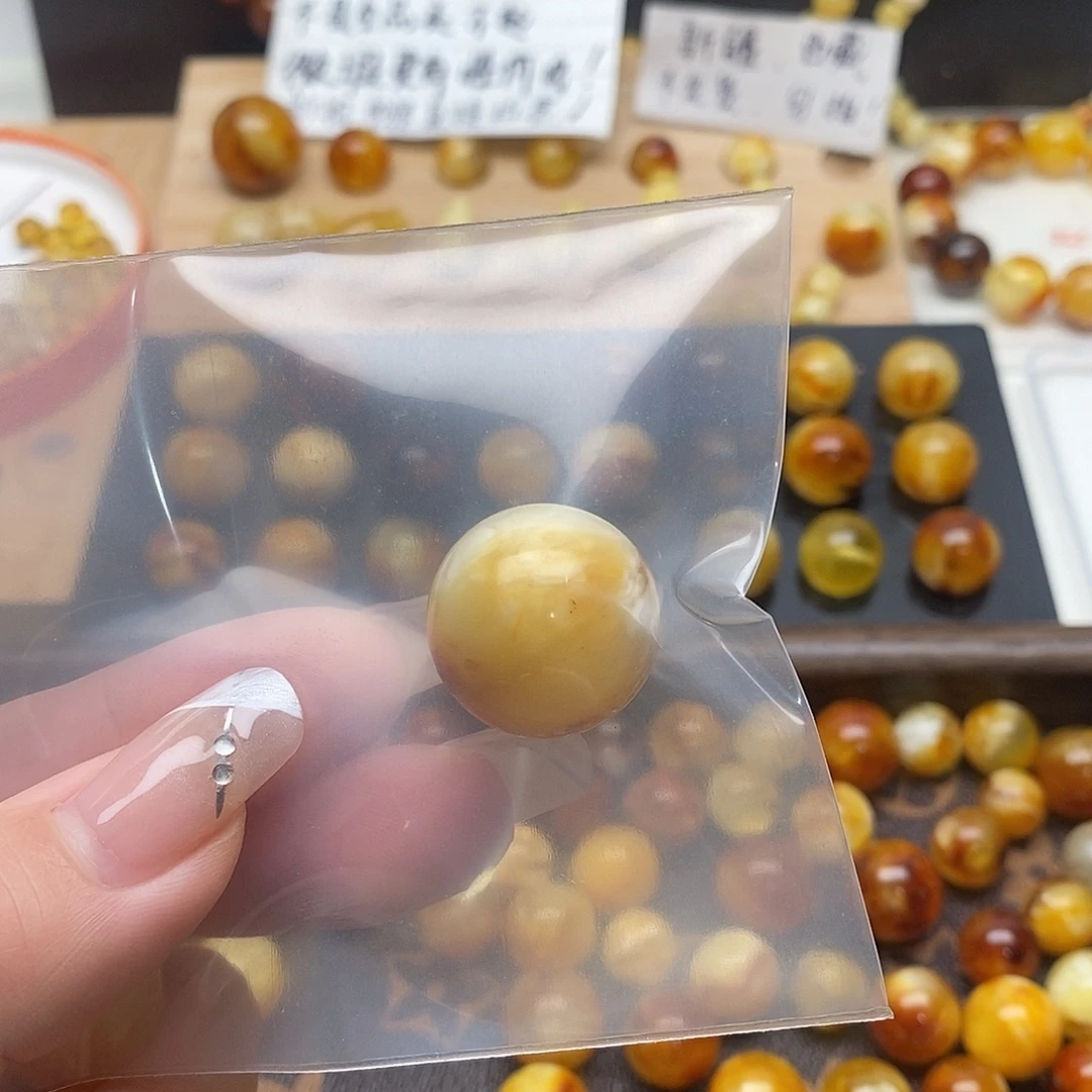 半***甜蜜蜡未镶嵌裸石蜜蜡