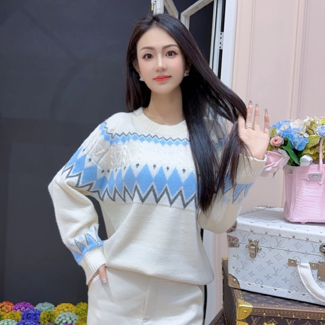 2025新款设计感毛衣女秋冬针织衫内搭显瘦长袖温柔风上衣