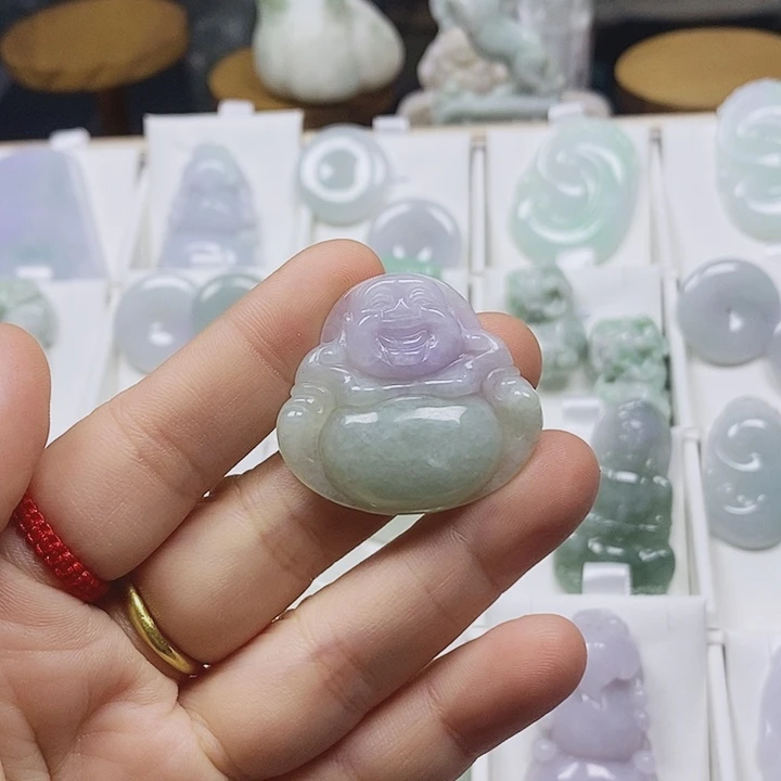 独***二翡翠未镶嵌颈饰翡翠