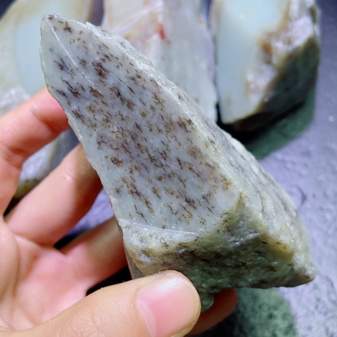 和田玉未镶嵌珠宝半成品