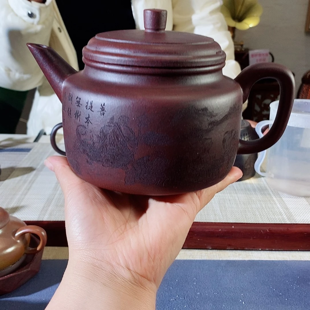 紫砂茶壶宜兴紫砂壶甩货。