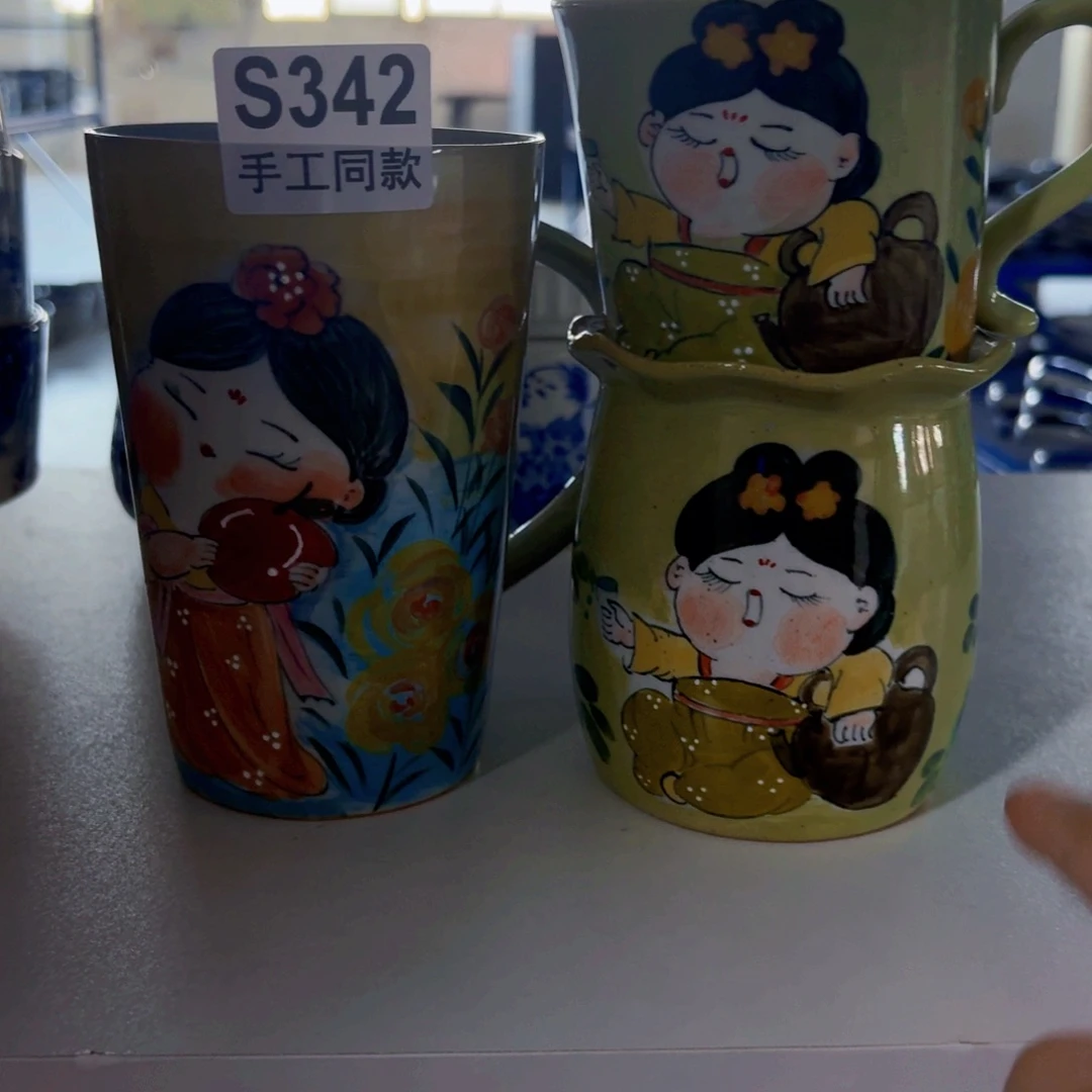 摆件景德镇老陶泥瓷器