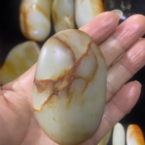 和田玉（糖玉）未镶嵌挂件