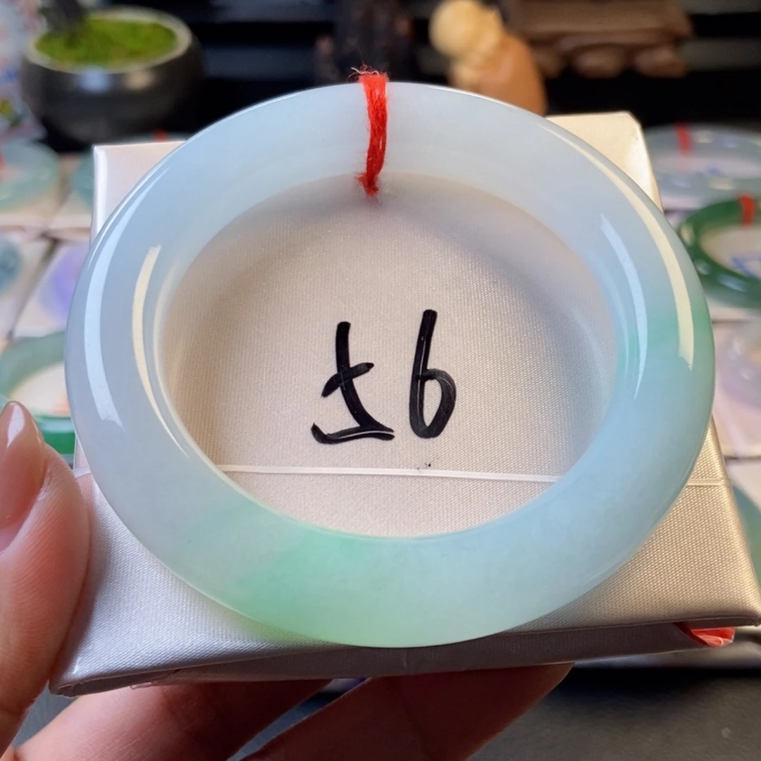 翡翠未镶嵌手镯13冰胶圆条