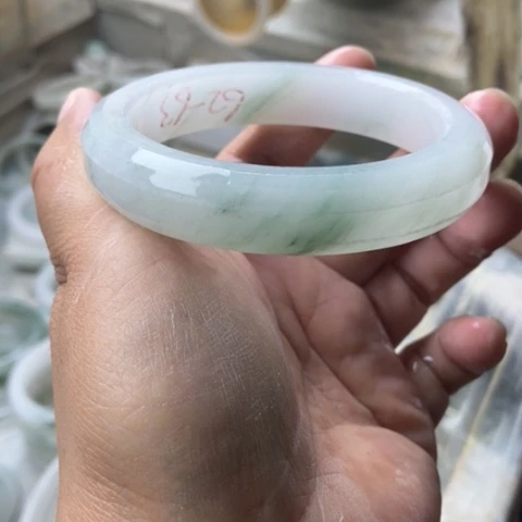 石英质玉手镯未镶嵌用****8加工定制