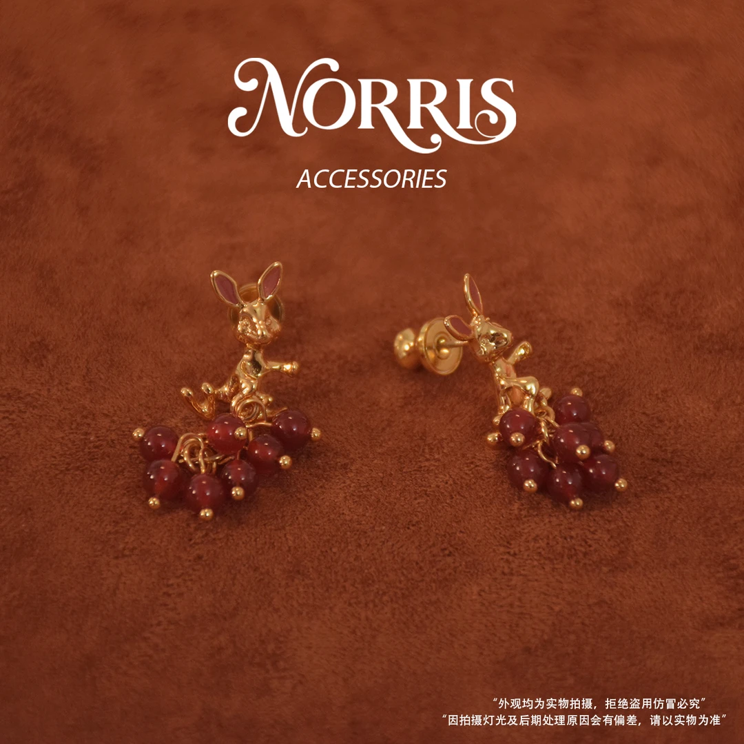 ANST 铜合金耳饰  Norris设计师款兔子耳钉-C6205