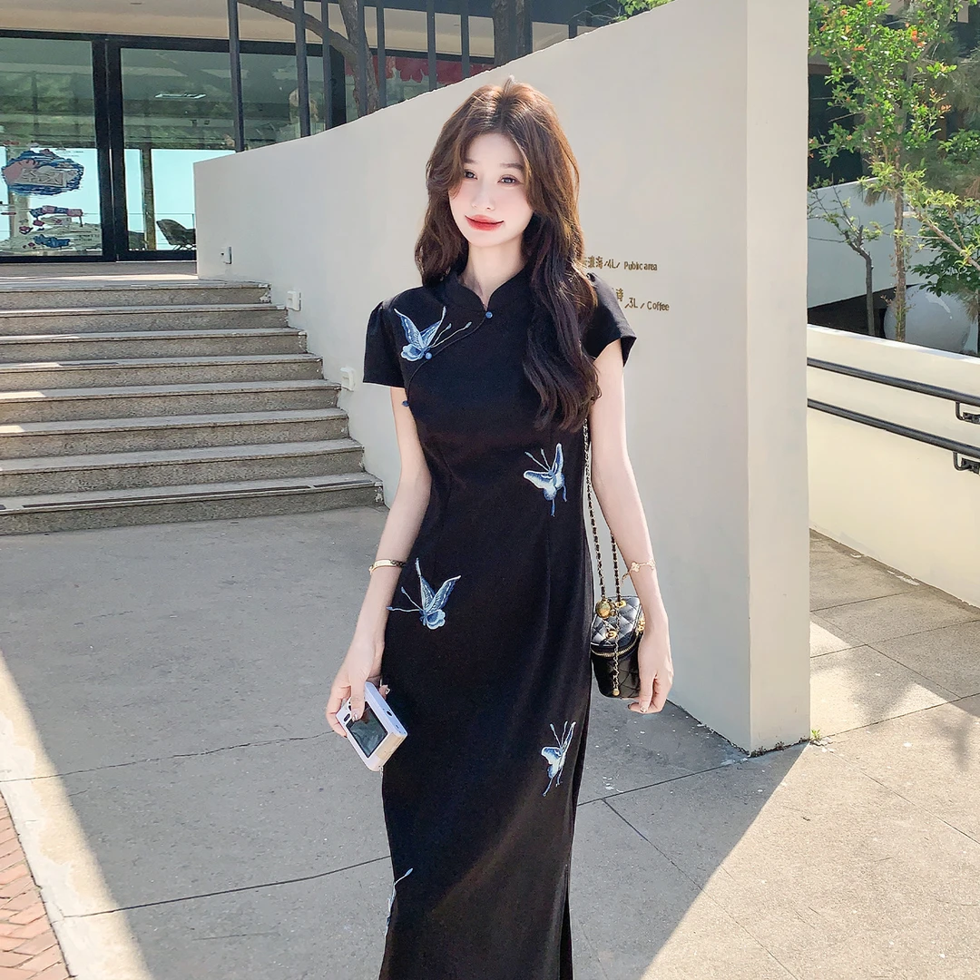 新中式国风改良蝴蝶刺绣连衣裙女夏季新款大码胖MM温柔开叉旗袍裙