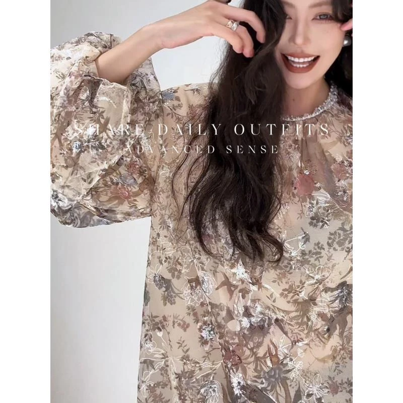 高温妮【花漾】复古印花钉珠蕾丝宽松长袖衬衫 5e52318