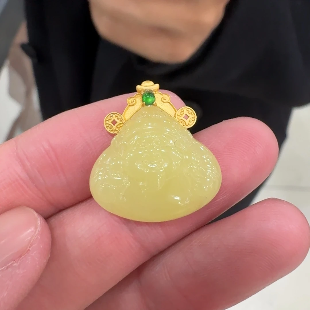 和田玉18K金镶嵌颈饰1218冰冰代购不退