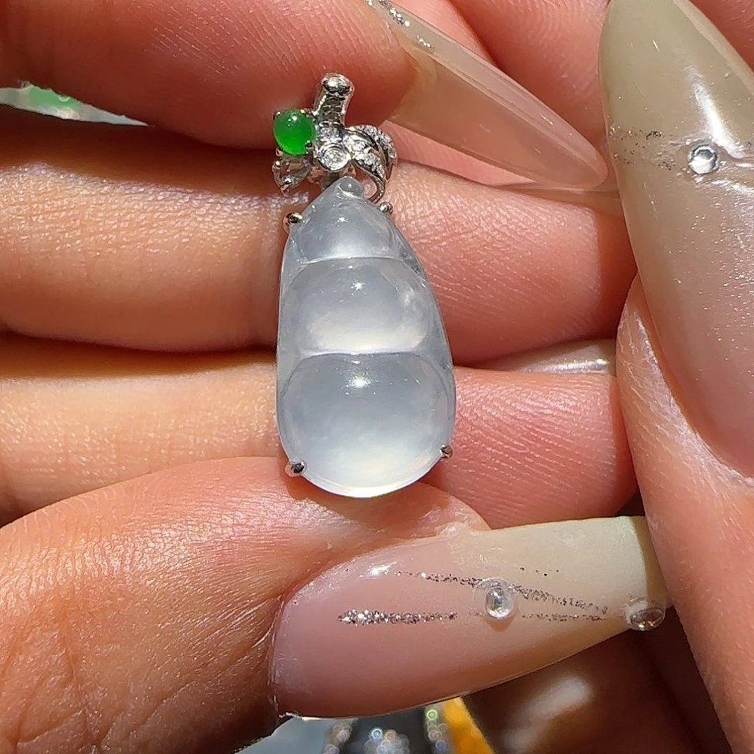 【闪购商品】翡翠18K金镶嵌颈饰天然