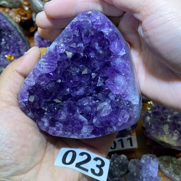 紫晶大型摆件（非配饰）未镶嵌