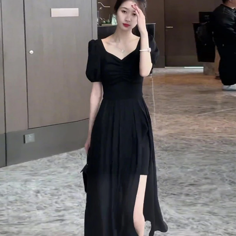 【琪琪】胖mm法式V领露锁骨黑色短袖连衣裙女夏显瘦开叉长裙1478