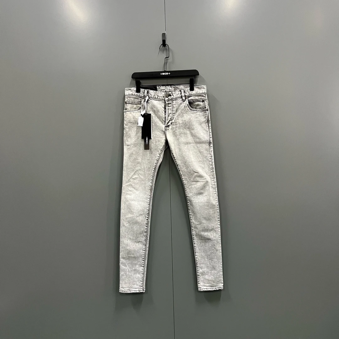 99新 BALMAIN/巴尔曼 (ll) 水洗褪色浮雕logo牛仔裤 30码/018269