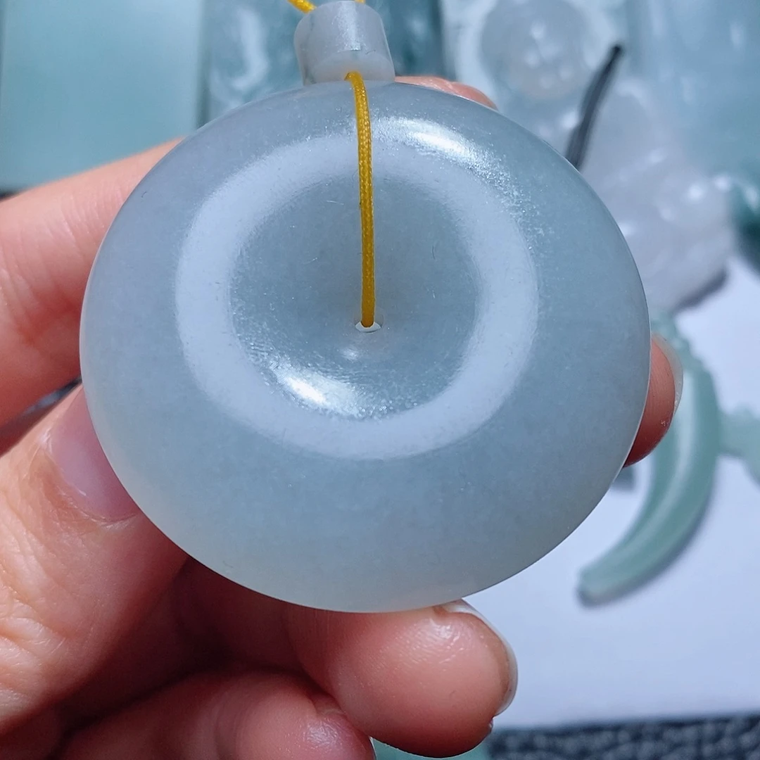 定制翡翠未镶嵌毛货付款后确认抛光