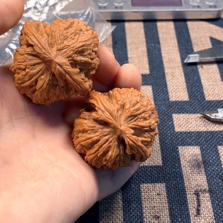 文玩核桃吊坠全品南疆
