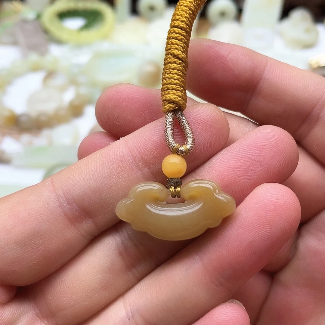 和田玉未镶嵌吊坠(不含链)