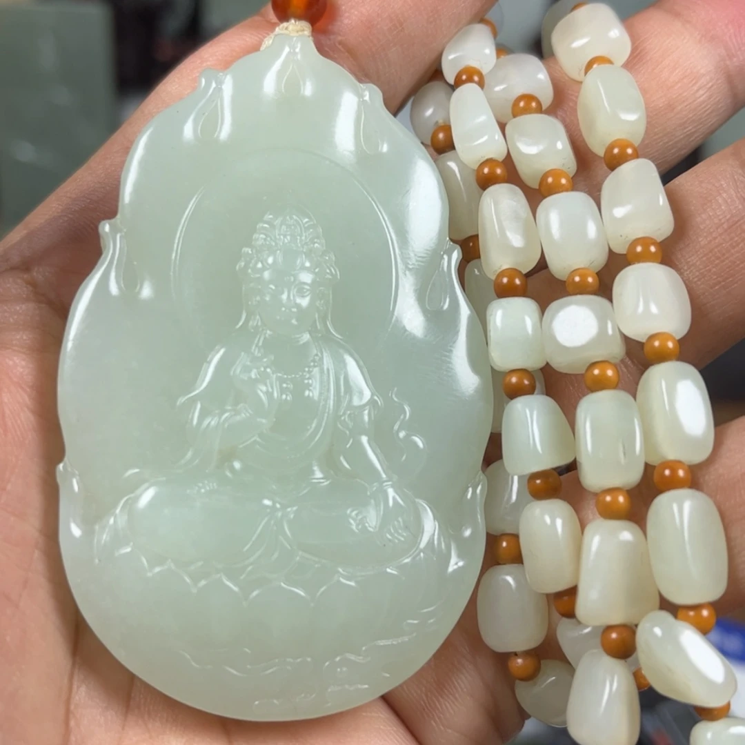 【闪购商品】颈饰未镶嵌和田玉