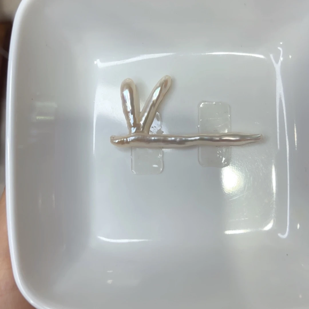 锆石合金锆石合金蜻蜓，珍珠一颗