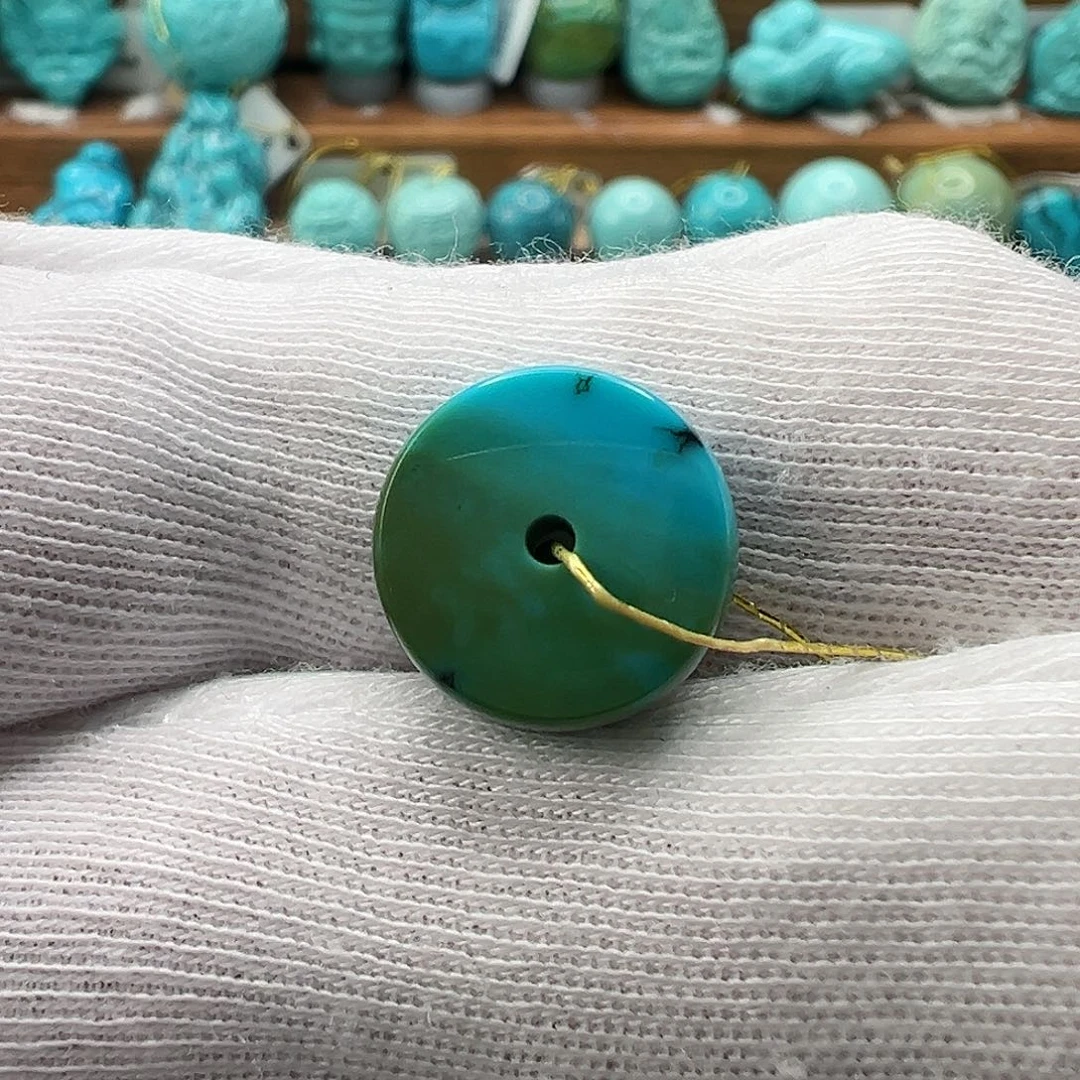 绿松石配饰未镶嵌