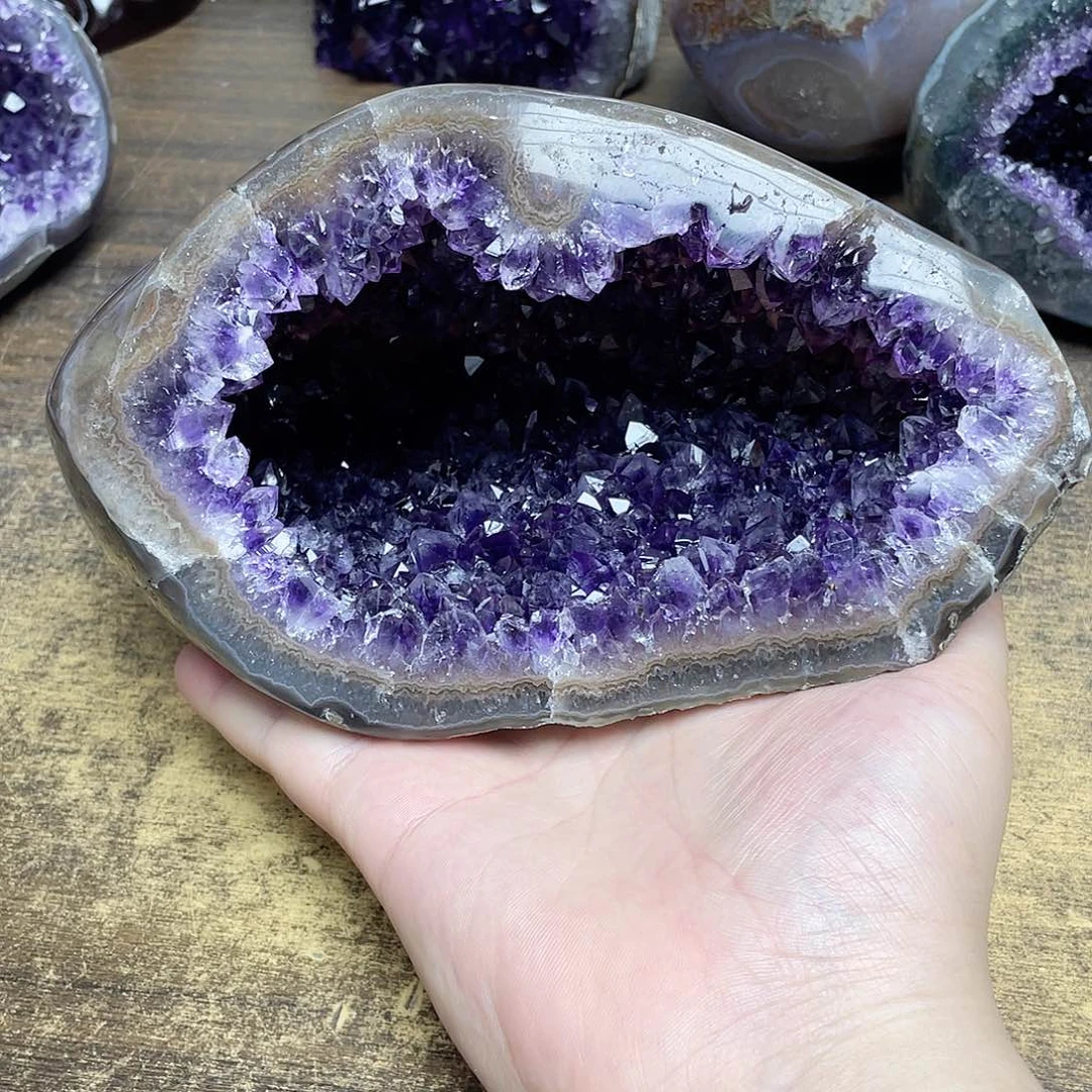 未镶嵌紫晶大型摆件（非配饰）纤****）